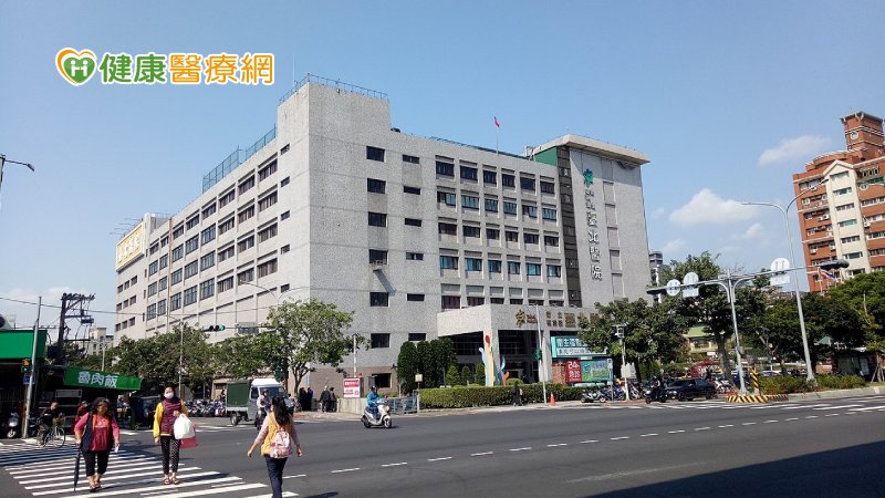  醫院戶外帳篷醫療區　網憂醫療不足　部立臺北醫院發聲明