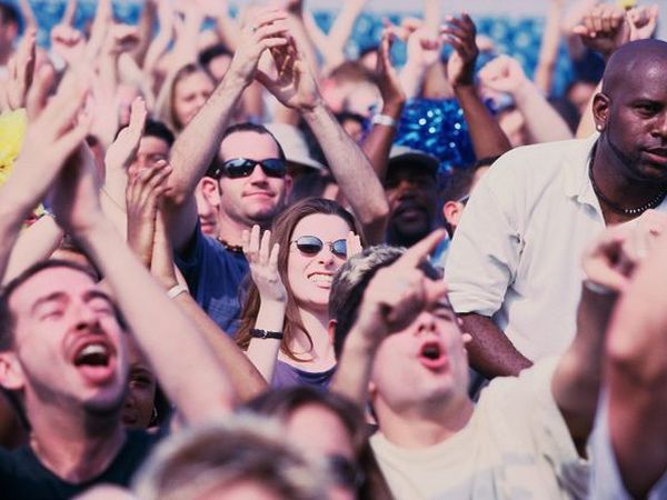 假日會變肥、交通意外增加？　各國大不同-醫師